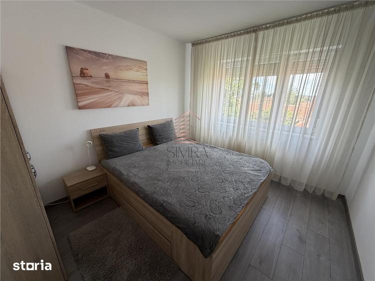 Apartament cu 4 camere decomandat în Central
