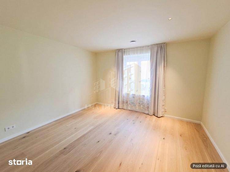Casă cu 3 camere decomandat cu Teren 228 Mp în Centrul Civic