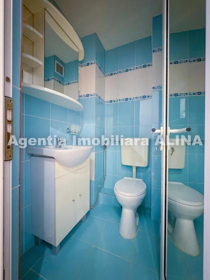 Apartament cu 3 camere decomandat în Decebal