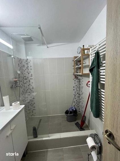 Apartament cu 2 camere decomandat în Granit