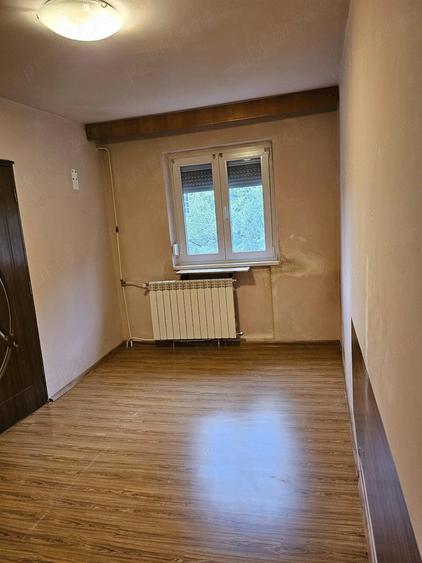 Apartament cu 2 camere nedecomandat în Șagului