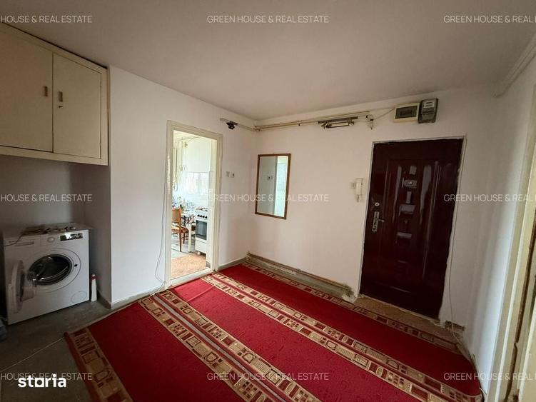 Apartament cu 3 camere decomandat în Deve