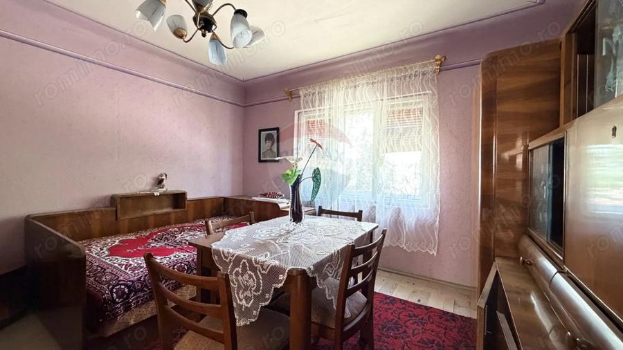 Casă cu 3 camere cu Teren 700 Mp în Vitrometan