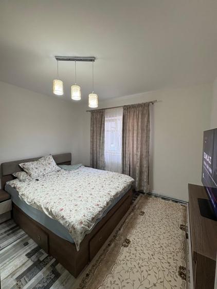 Apartament cu 3 camere decomandat, mobilat în Ultracentral
