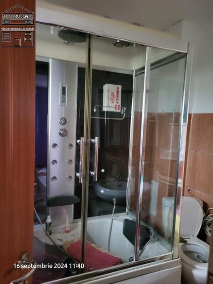 Apartament cu 3 camere decomandat în Sânmartin