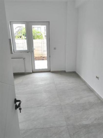 Casă cu 4 camere cu Teren 200 Mp în Prelungirea Ghencea