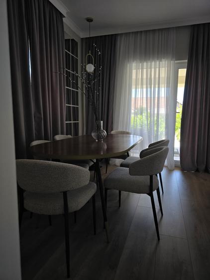 Duplex cu 4 camere cu Canalizare în Dumbrăvița