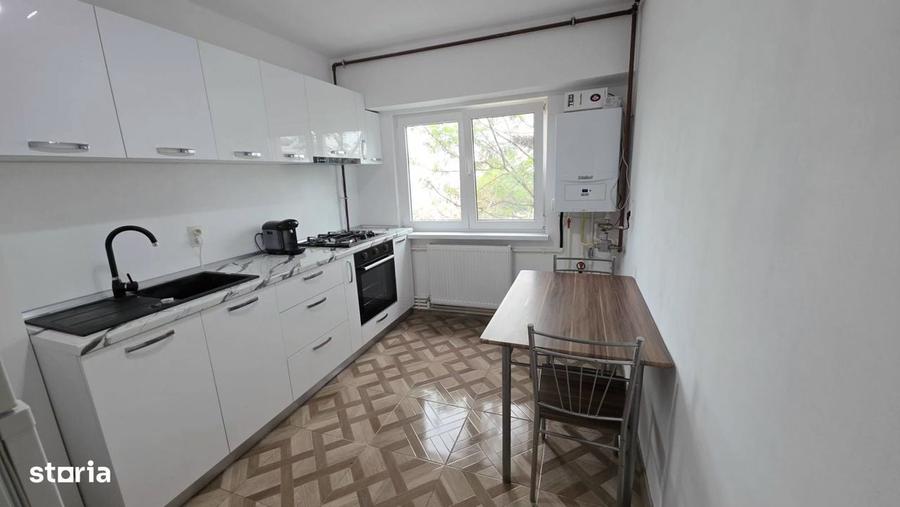 Apartament cu 2 camere decomandat în Inel II