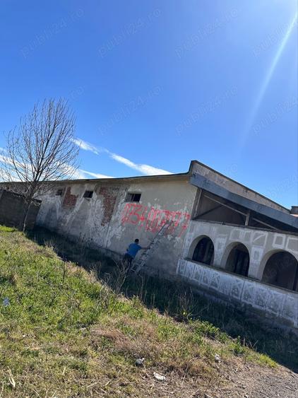 Spațiu comercial, de 1,000 mp, în Punghina