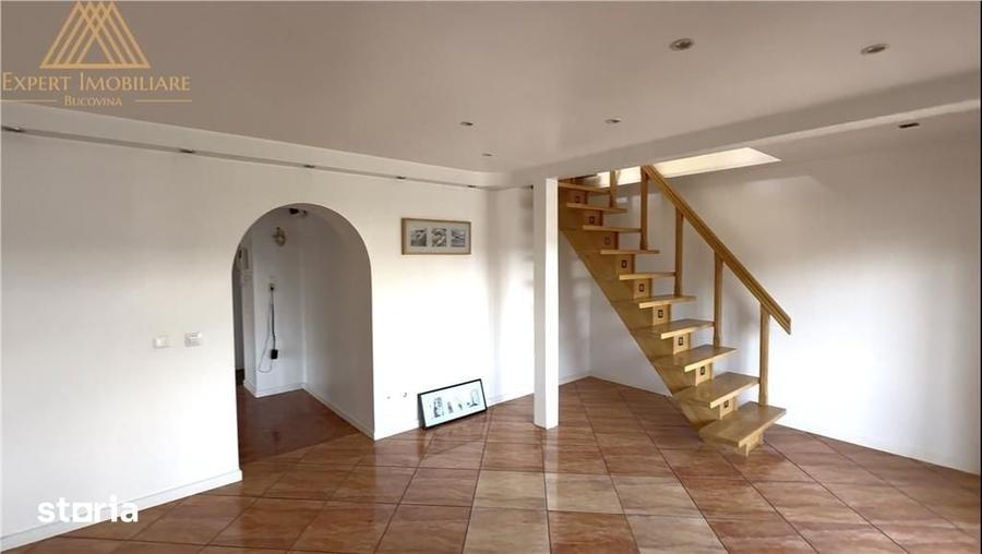 Apartament cu 5 camere în Central