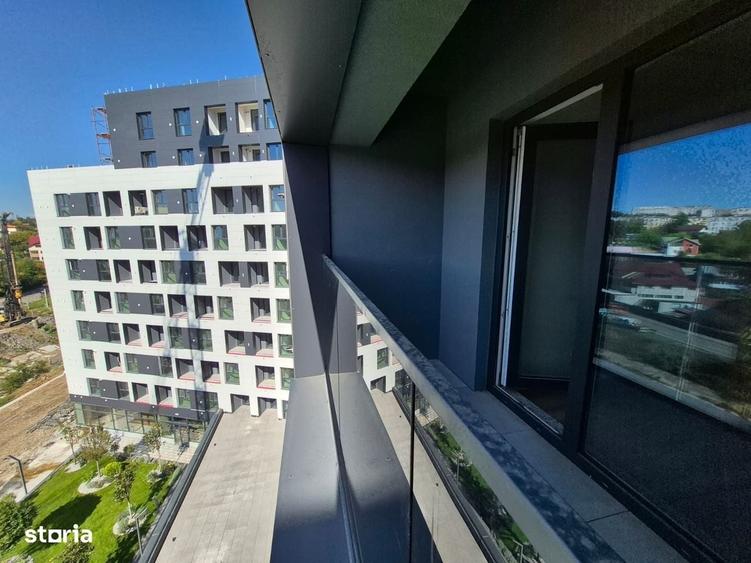 Apartament cu 3 camere decomandat în Tătărași