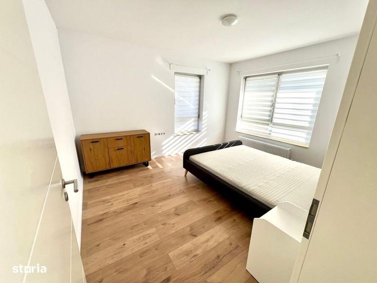 Apartament cu 3 camere în Tineretului