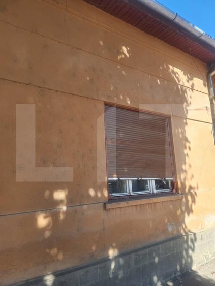 Casă individuală cu 4 camere cu Canalizare în Lugoj
