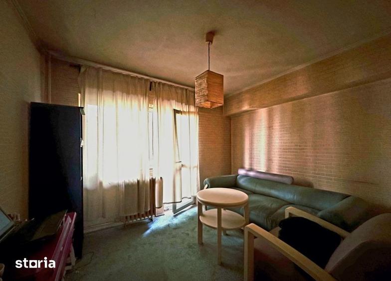 Apartament cu 4 camere decomandat, mobilat în Pantelimon