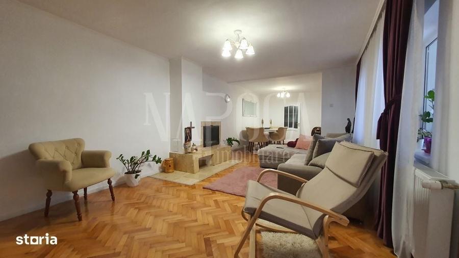 Casă cu 4 camere cu Teren 250 Mp în Oncea