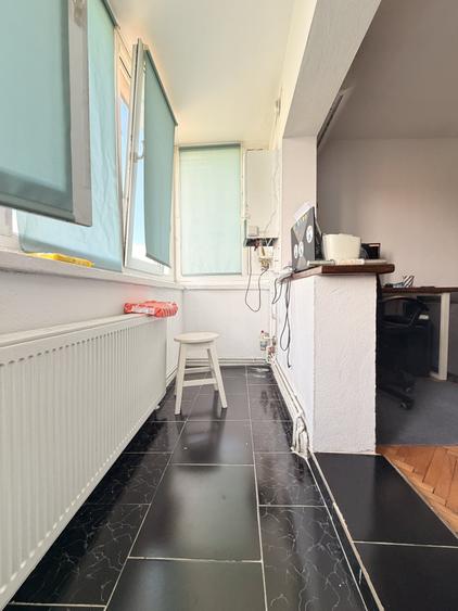 Apartament cu 2 camere semidecomandat, mobilat în Soarelui