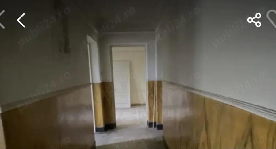 Apartament cu 2 camere decomandat în Coman
