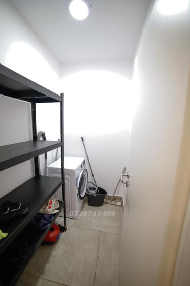 Apartament cu 2 camere decomandat în Tractorul