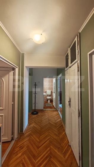 Apartament cu 3 camere decomandat, mobilat în Centru Civic