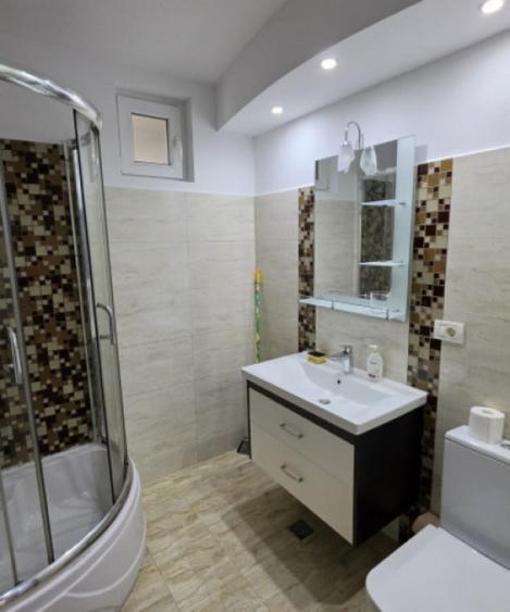 Apartament cu 2 camere decomandat în Ultracentral
