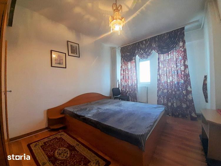 Apartament cu 3 camere decomandat în Militari