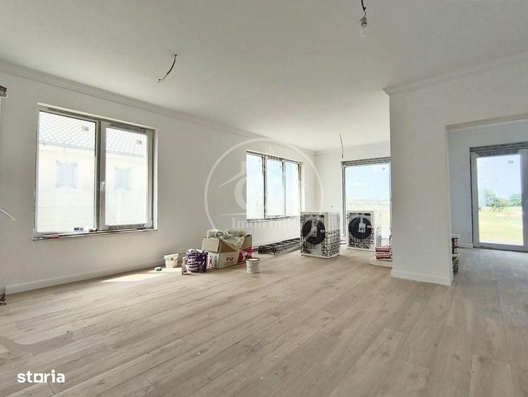 Apartament cu 2 camere decomandat în Sântandrei