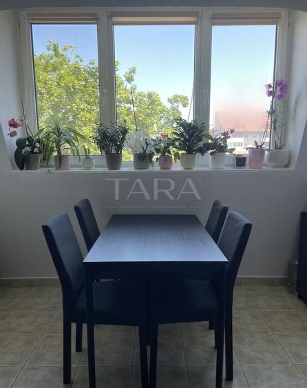 Apartament cu 2 camere decomandat, mobilat în Zorilor