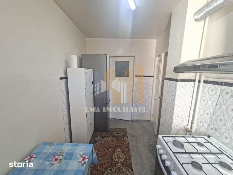 Garsonieră decomandată, mobilată în Cezar Petrescu
