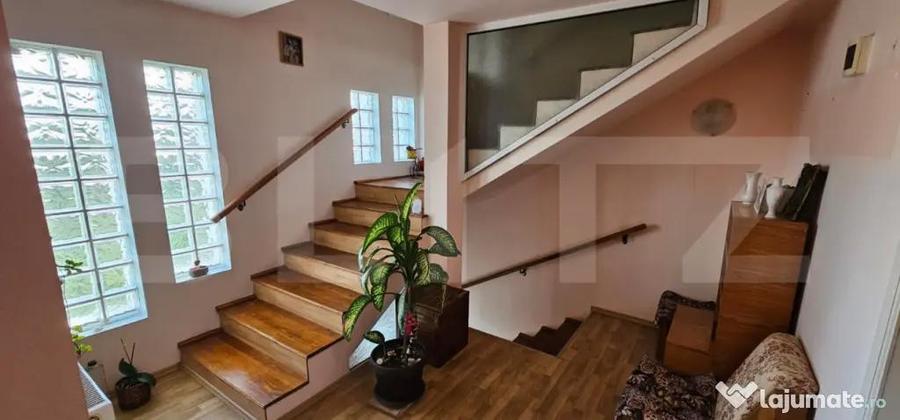 CASA CU 6 CAMERE, 293 MP UTILI SI GARAJ - DEVA - 14