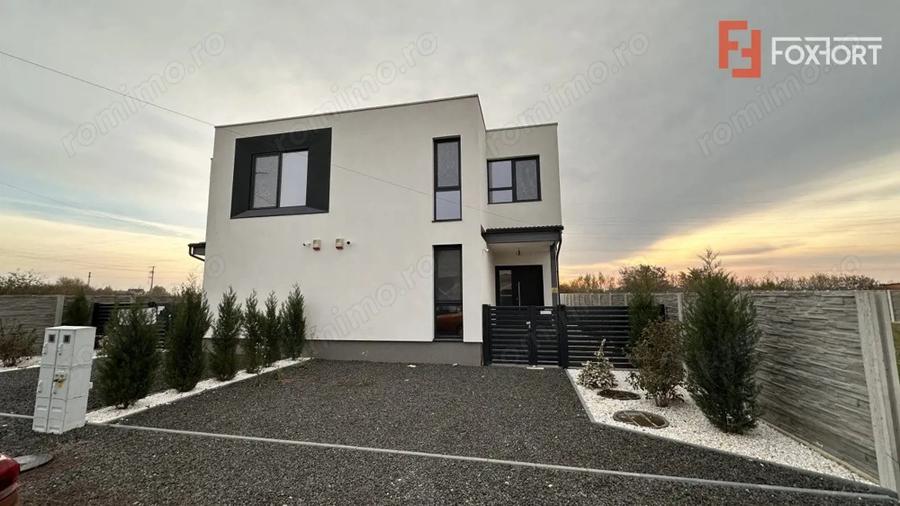 Casă cu 5 camere cu Teren 350 Mp în Central