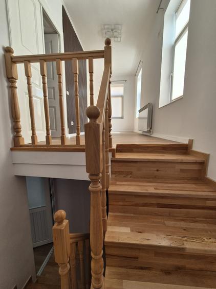 Casă individuală cu 4 camere cu Canalizare în Casa de Cultură
