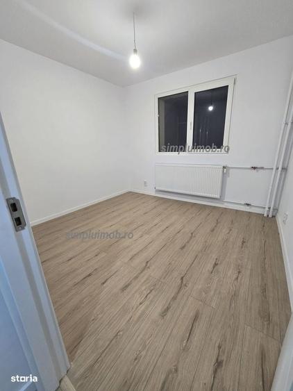 Apartament cu 3 camere semidecomandat în Jilava