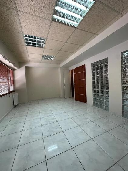 Spațiu comercial, de 50 mp, în Lujerului