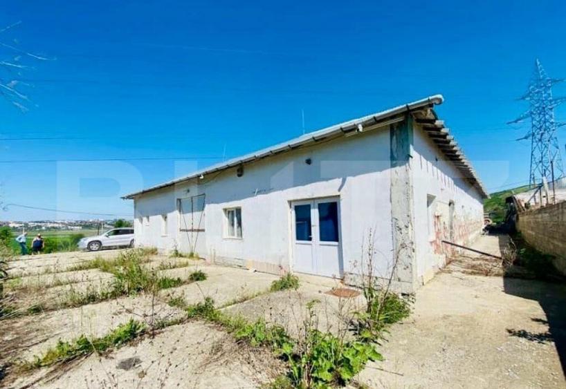 Spațiu comercial, de 300 mp, în Miroslava