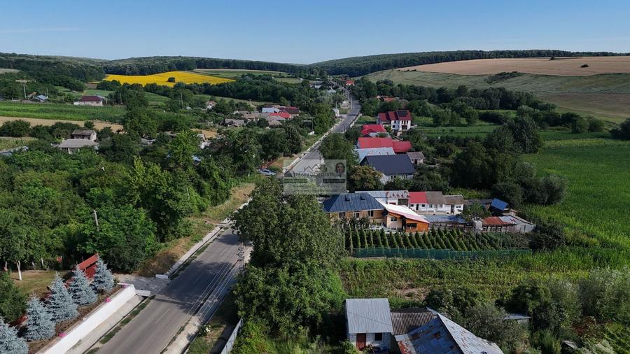 Casă individuală cu 2 camere cu Canalizare în Buciumeni
