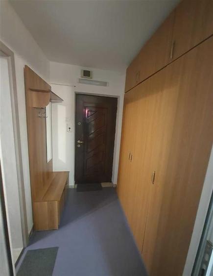 Garsonieră decomandată, mobilată în Tătărași