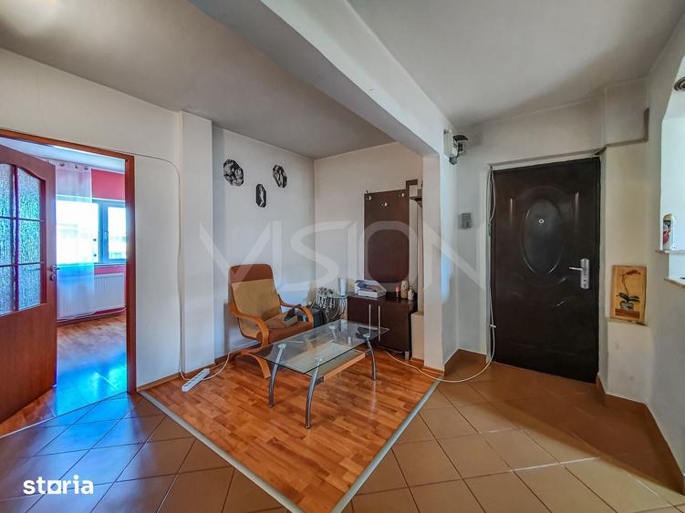 Apartament cu 3 camere decomandat în Mărăști
