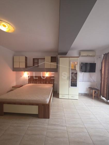 Garsonieră decomandată, mobilată în Mamaia-Sat