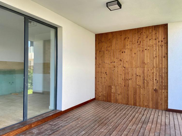 Casă individuală cu 5 camere cu Canalizare în Corbeanca