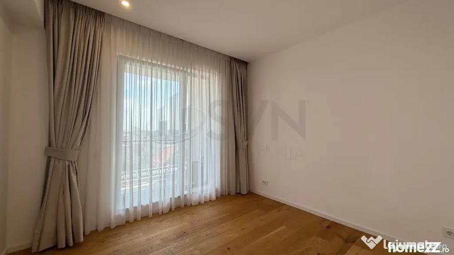 Apartament cu 4 camere semidecomandat în Dacia