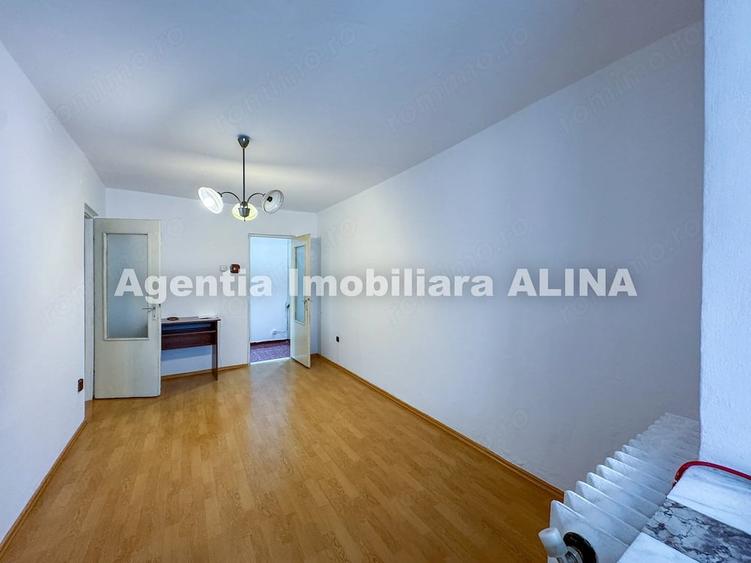 Apartament cu 2 camere semidecomandat în Dacia