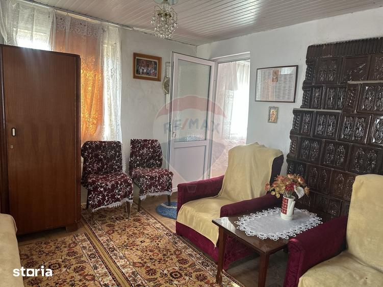 Casă cu 3 camere cu Teren 2609 Mp în Bârgăuani