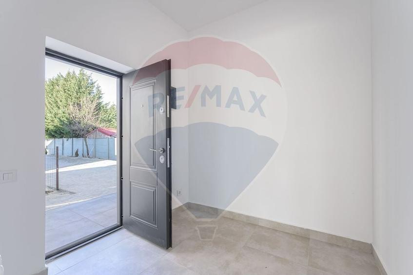 Casă individuală cu 5 camere cu Teren 507 Mp în Cernica