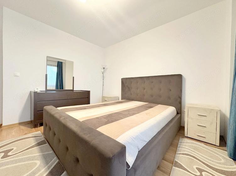Apartament cu 3 camere decomandat în Torontalului