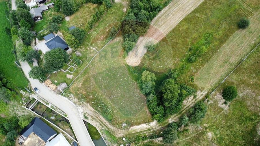 Teren Construcții intravilan de 4397 mp, în Mănăstirea Humorului
