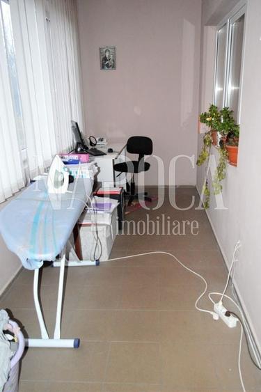 Casă individuală cu 11 camere cu Canalizare în Grigorescu