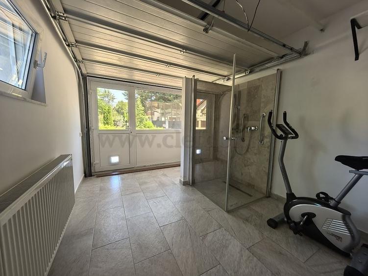Casă individuală cu 4 camere cu Piscina în Iancu Nicolae