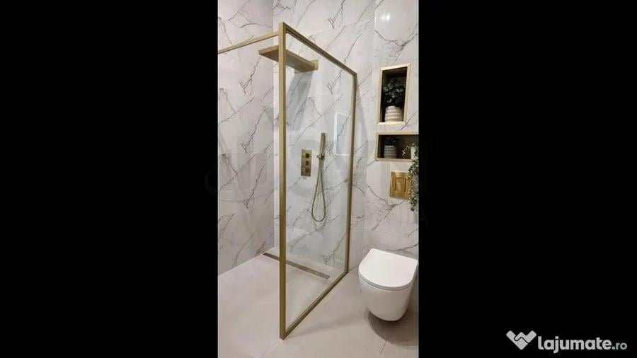 Apartament cu 4 camere decomandat în Dacia