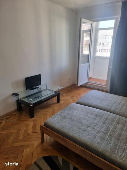 Apartament cu 2 camere decomandat în Alexandru cel Bun