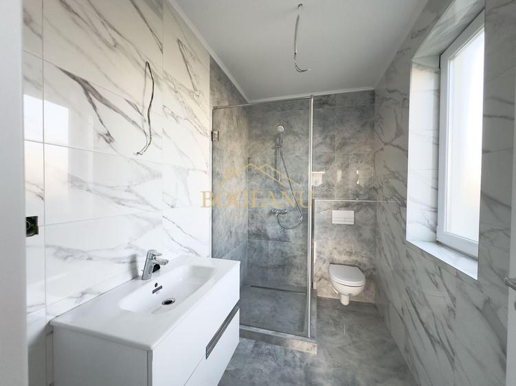 Duplex cu 4 camere cu Canalizare în Chișoda